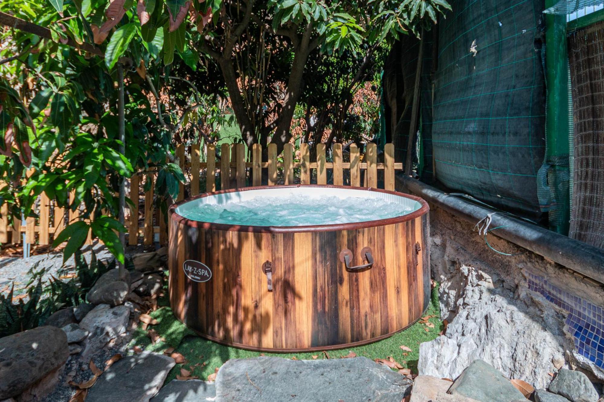 Lodge Nature In Quiet Montain - Private Jaccuzi And Garden, Wifi - La Lezardiere San Bartolomé Buitenkant foto